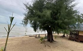 Pinks Bungalow